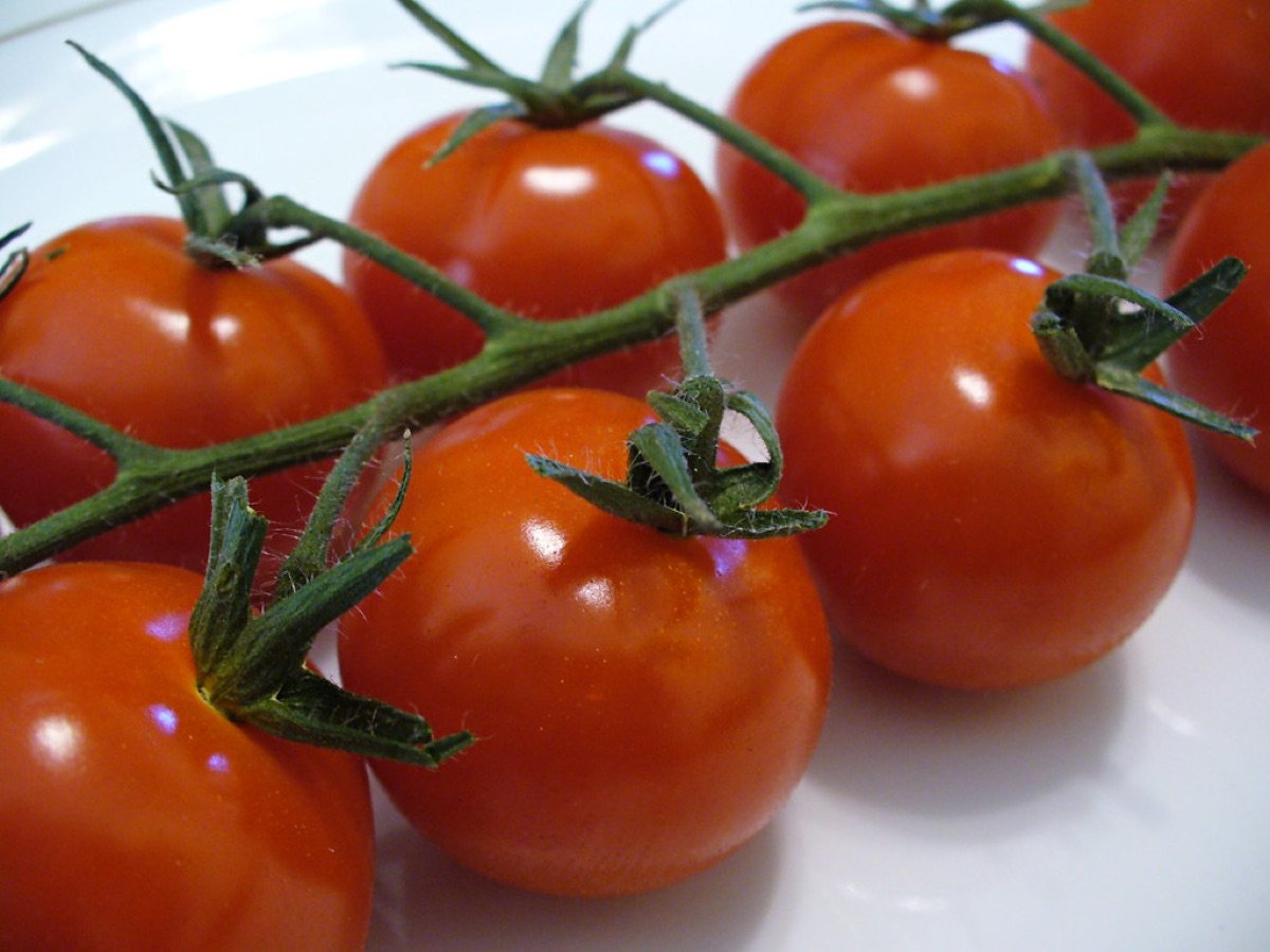 Cherry Tomato Seeds — Red Round